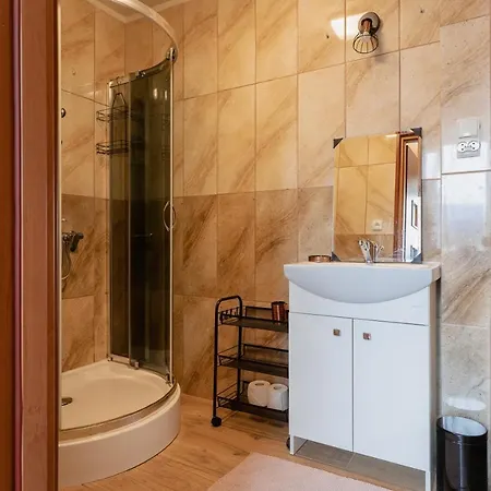 Pustelnia Wodza Guest house *